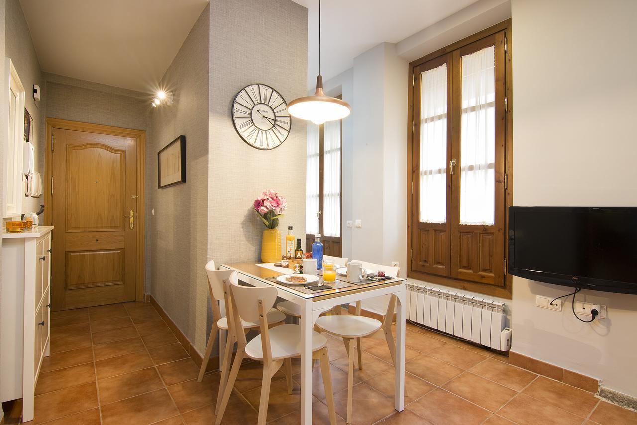 Apartamentos Turisticos Grx Granada Eksteriør billede