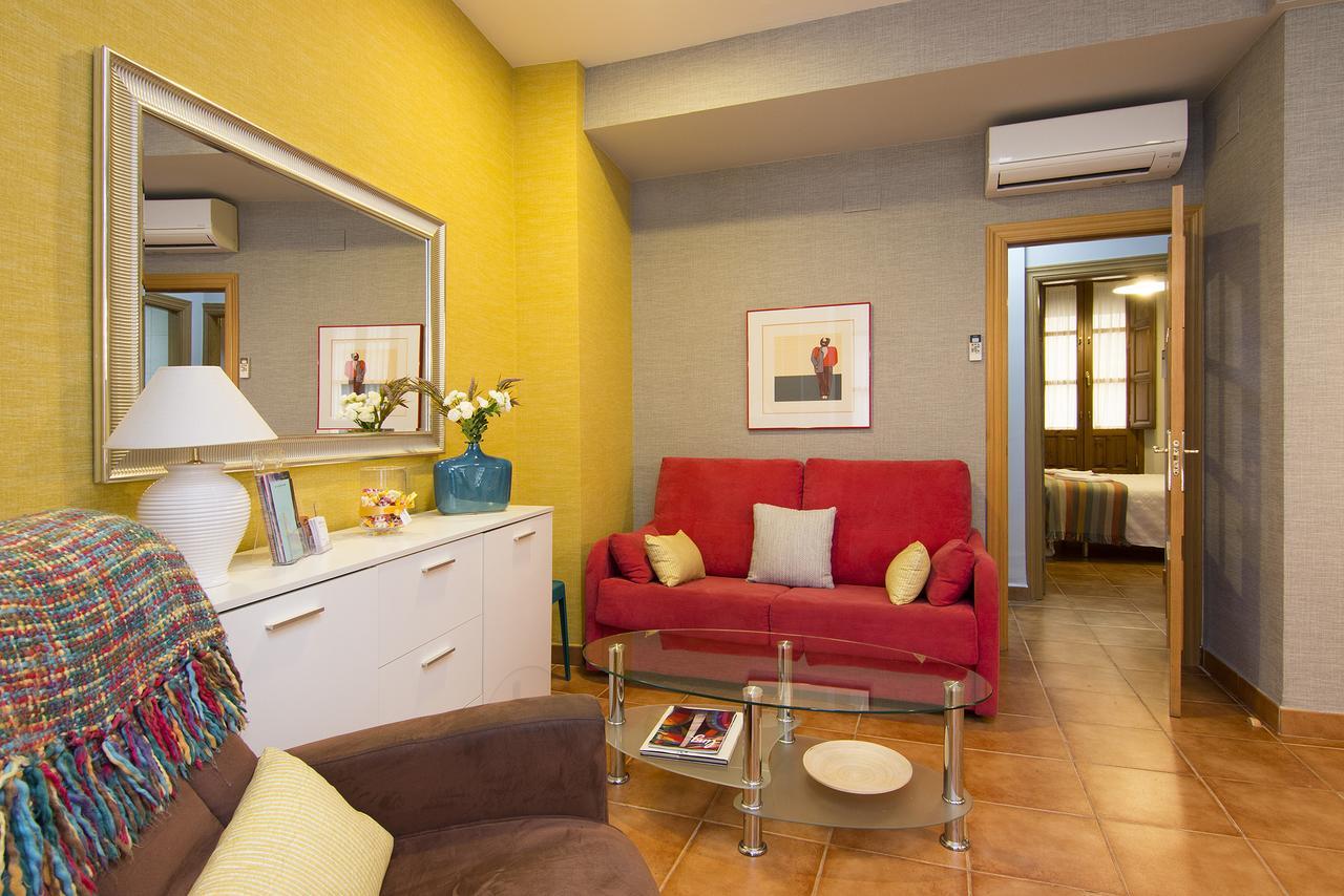 Apartamentos Turisticos Grx Granada Eksteriør billede